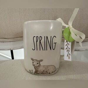Rae Dunn Ceramic Mug With Beautiful Lamb Design NWT